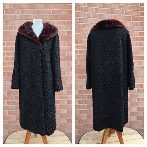 Vintage Persian Lamb Astrakhan Fur Coat Mink Trim Contrast Collar Black Medium